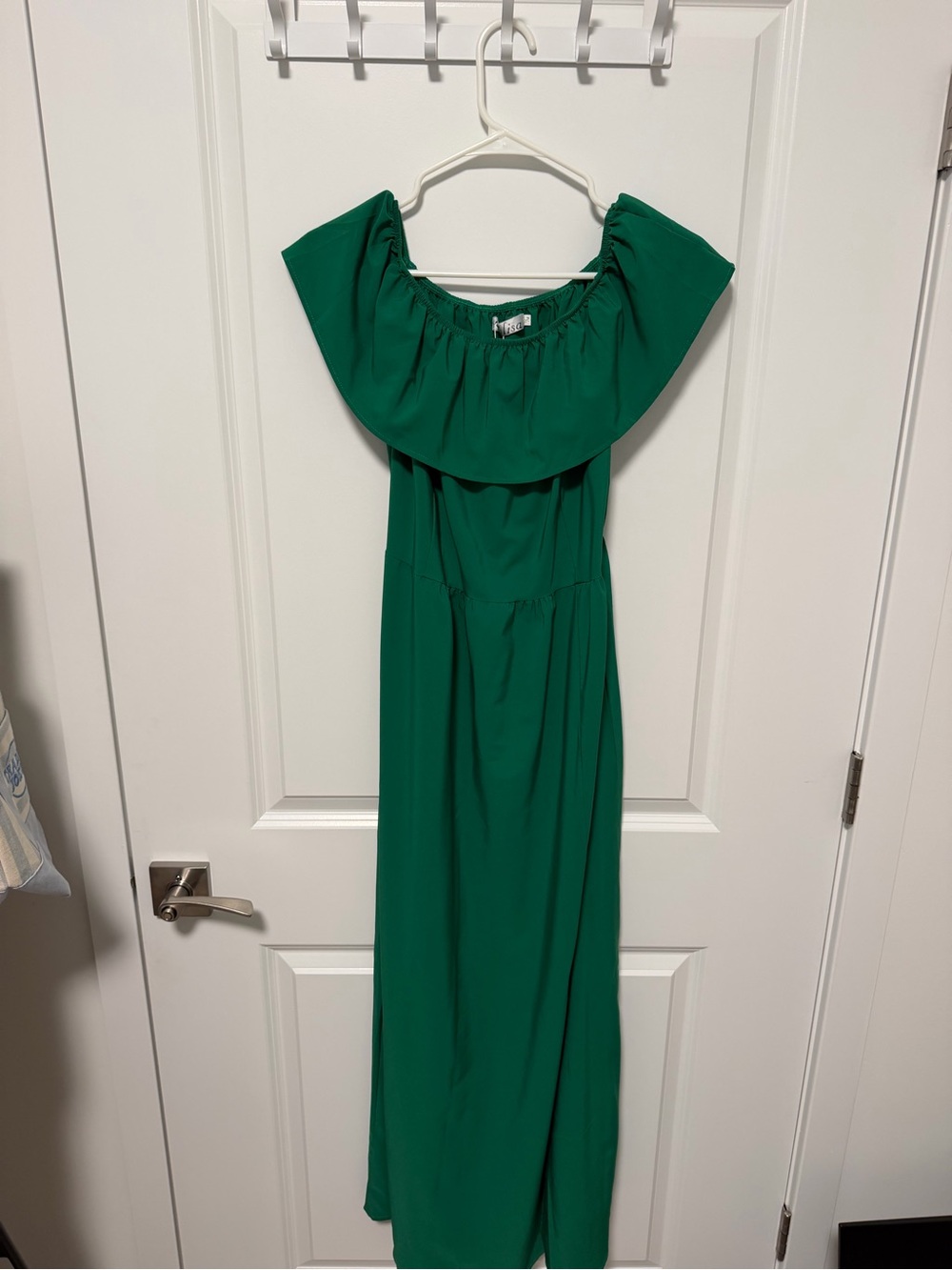 Off-Shoulder Green Maxi Dress